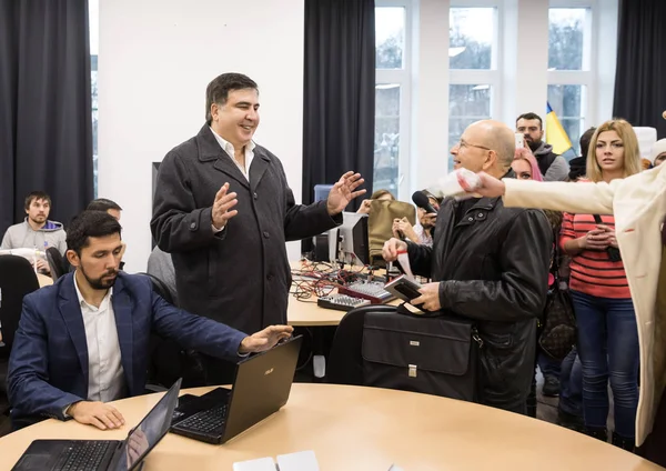 Mikhaïl Saakachvili sur briefing pour la presse — Photo