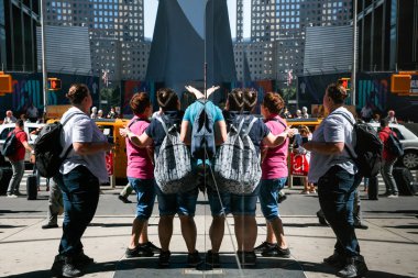 Manhattan yansımaları sokak sahne