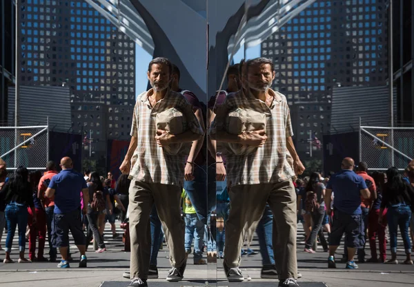 Manhattan reflecties straatbeeld — Stockfoto