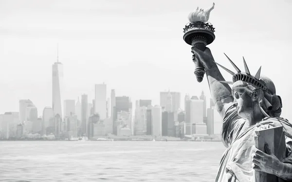 Manhattan Skyline nella nebbia — Foto Stock