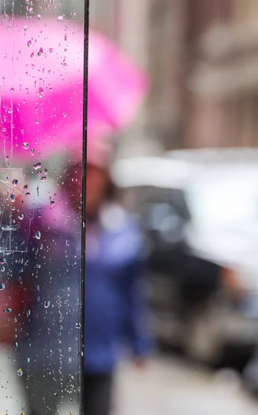 Scena offuscata della vita urbana — Foto Stock