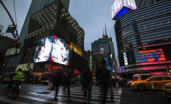Luces y sombras de la ciudad de Nueva York —  Fotos de Stock