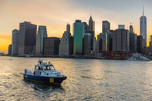 Barco del Departamento de Policía de Nueva York —  Fotos de Stock
