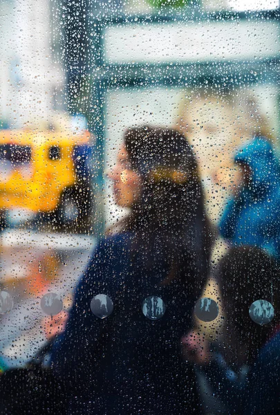 Pioggia in città — Foto Stock
