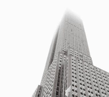 Empire State Binası ayakta siste