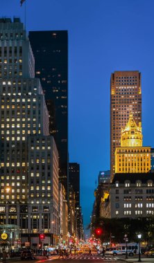 New York şehir sokakları geceleri