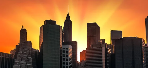 Manhattan Skyline bei Sonnenuntergang — Stockfoto