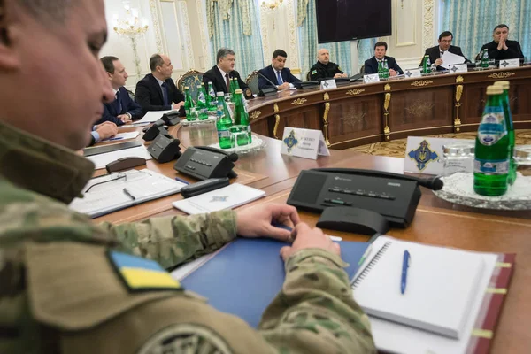 Vergadering van de nationale veiligheid en defensie Raad in Kiev, Oekraïne — Stockfoto