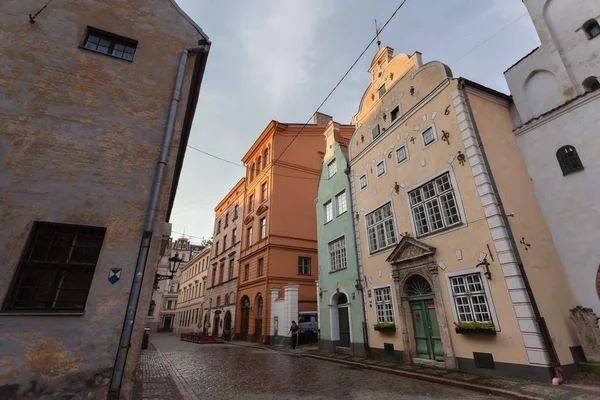 Architektur der alten Riga am frühen Morgen — Stockfoto