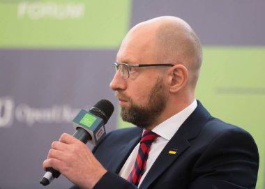 Arseniy Yatsenyuk sırasında 10 Kiev güvenlik forumu 