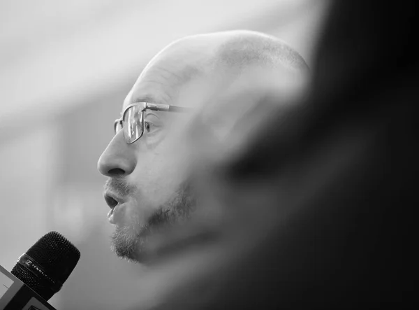 Arseniy Yatsenyuk durante il decimo Kyiv Security Forum — Foto Stock