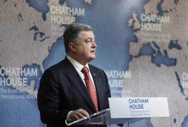 President of Ukraine Petro Poroshenko in Chatham House, UK — Stock Photo, Image
