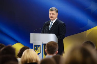 Basın toplantısında Başkan Ukrayna Petro Poroshenko