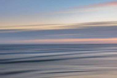  Bulanık deniz manzara