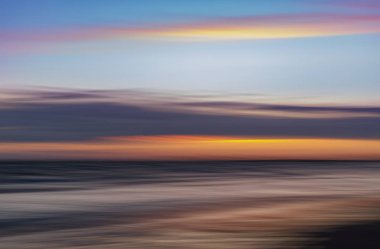  Bulanık deniz manzara