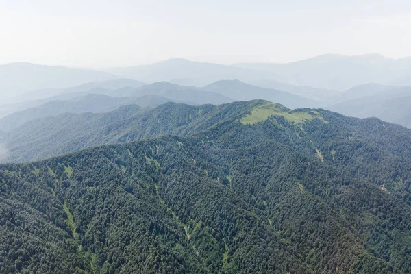 Yaz aylarında Kafkas Dağları