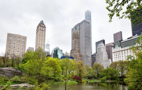Central Park a panorama Manhattanu v New Yorku — Stock fotografie