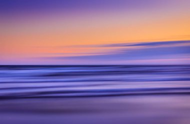  Bulanık deniz manzara