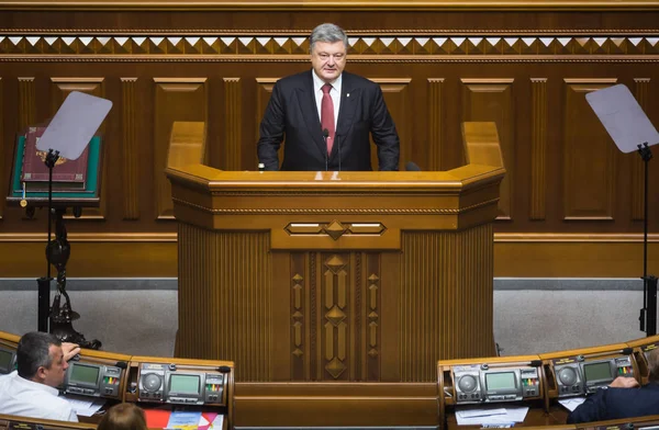 Presidente dell'Ucraina Petro Poroshenko a Verkhovna Rada di Ukrai — Foto Stock