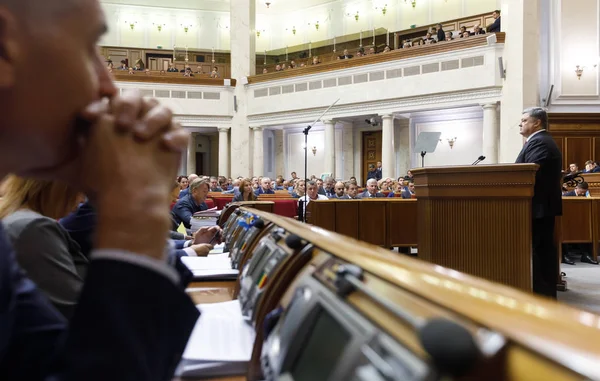 Presidente da Ucrânia Petro Poroshenko em Verkhovna Rada da Ucrânia — Fotografia de Stock