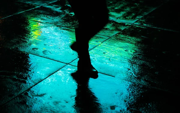 NYC streets after rain with reflections on wet asphalt — Stock Photo, Image