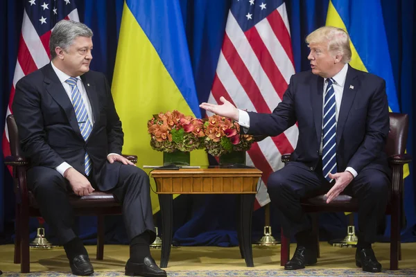 Donald Trump y Petro Poroshenko en cumbre de la ONU —  Fotos de Stock