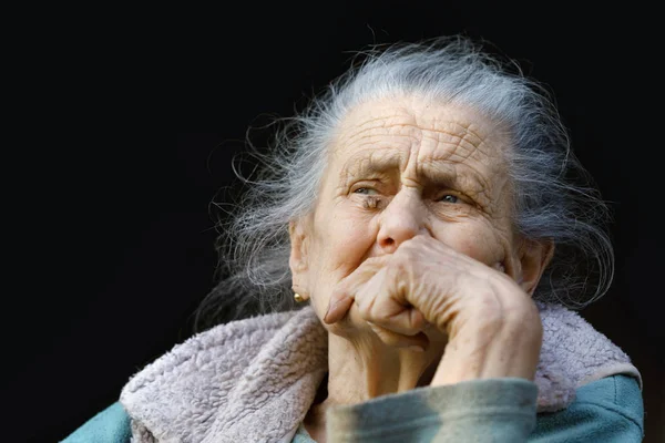 Retrato de uma mulher muito velha enrugada — Fotografia de Stock