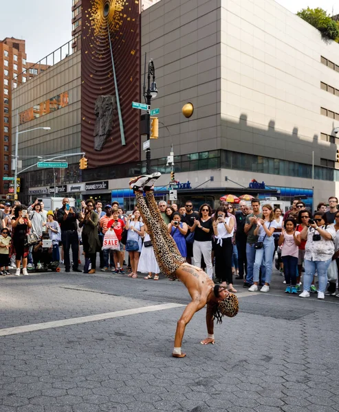Street Dancers at Union Square in Manhattan Royalty Free Stock Photos