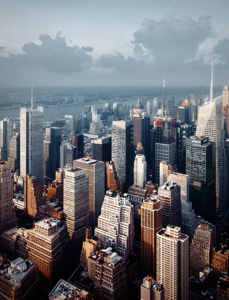 Le strade e i tetti di Manhattan — Foto Stock