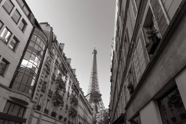 Paris 'teki Eyfel Kulesi