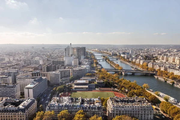 Paisagem urbana da cidade de paris — Fotografia de Stock