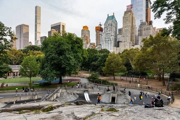 stock image New Yorkers are resting in central park of NYC