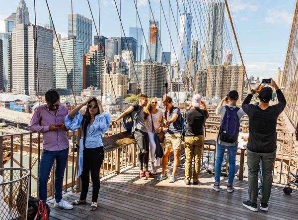 Ponte de Brooklyn na cidade de Nova Iorque — Fotografia de Stock