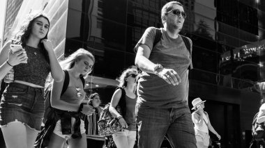 Manhattan sokak sahnesi