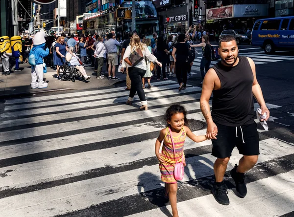 Manhattan rzeczką — Zdjęcie stockowe