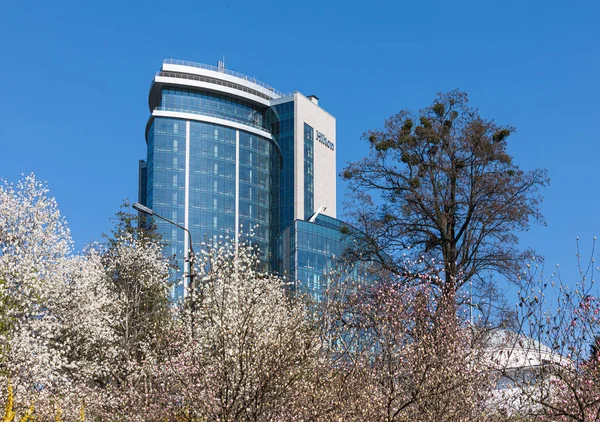 Hilton Kyiv glass building — 스톡 사진