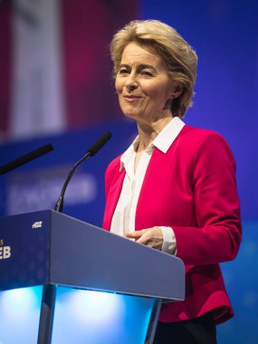 Zagreb 'deki Epp Kongresi sırasında Ursula von der Leyen