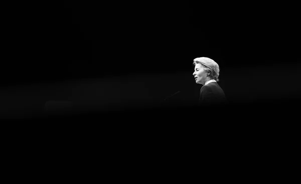 Ursula von der Leyen podczas Kongresu Eppa w Zagrzebiu — Zdjęcie stockowe