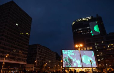 Güliver, Kyiv 'den alışveriş yapıyor.