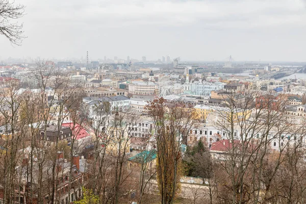 Paysage urbain du district de Podol à Kiev — Photo