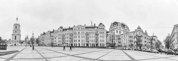 基辅市中心的Sofievskaya广场. — 图库照片