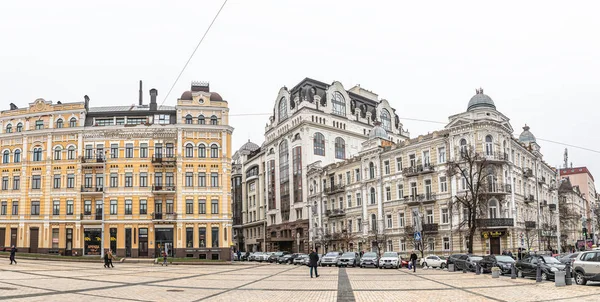 Plaza Sofievskaya en el centro de Kiev . — Foto de Stock