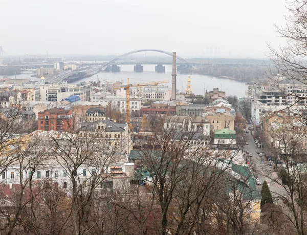 Paysage urbain du district de Podol à Kiev — Photo