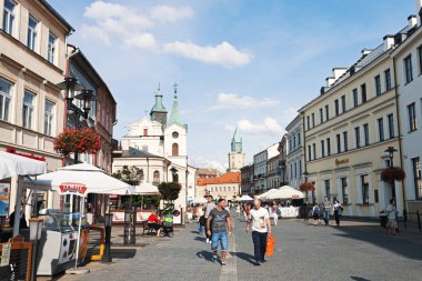 Eski Lublin şehrinin sokakları ve mimarisi