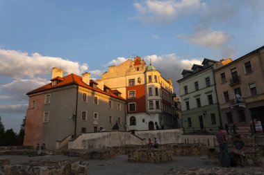 Eski Lublin şehrinin sokakları ve mimarisi