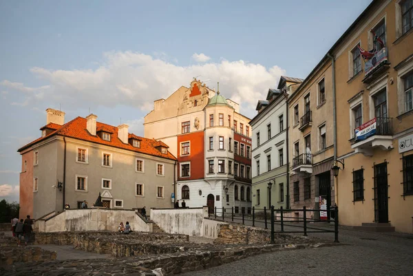 Calles y arquitectura de la ciudad vieja de Lublin —  Fotos de Stock
