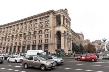KYIV, UKRAINE - Sep 27, 2019: Street scene in Kyiv, the capital of Ukraine. View of Central Post Office building on Independence Square