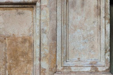 Krakow, Polonya - 27 Haziran 2013: Eski Krakow 'un güzel mimarisi. Binaların dekorasyonunun parçaları.