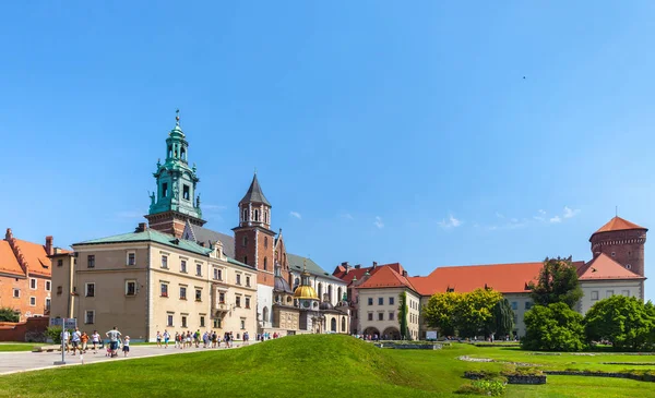 Cracóvia Polônia Julho 2013 Bela Arquitetura Antiga Cracóvia Castelo Histórico — Fotografia de Stock