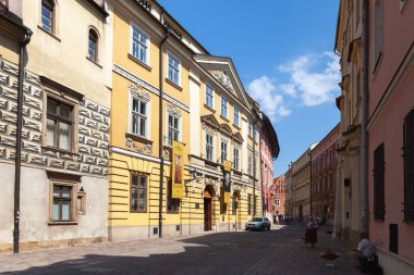 Krakow, Polonya - 27 Temmuz 2013: Karol Wojtyla Papa 2. John Paul 'un 1957' den 1967 'ye kadar yaşadığı evin dışı